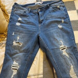 Trendy Distressed Denim Skinny Jeans
